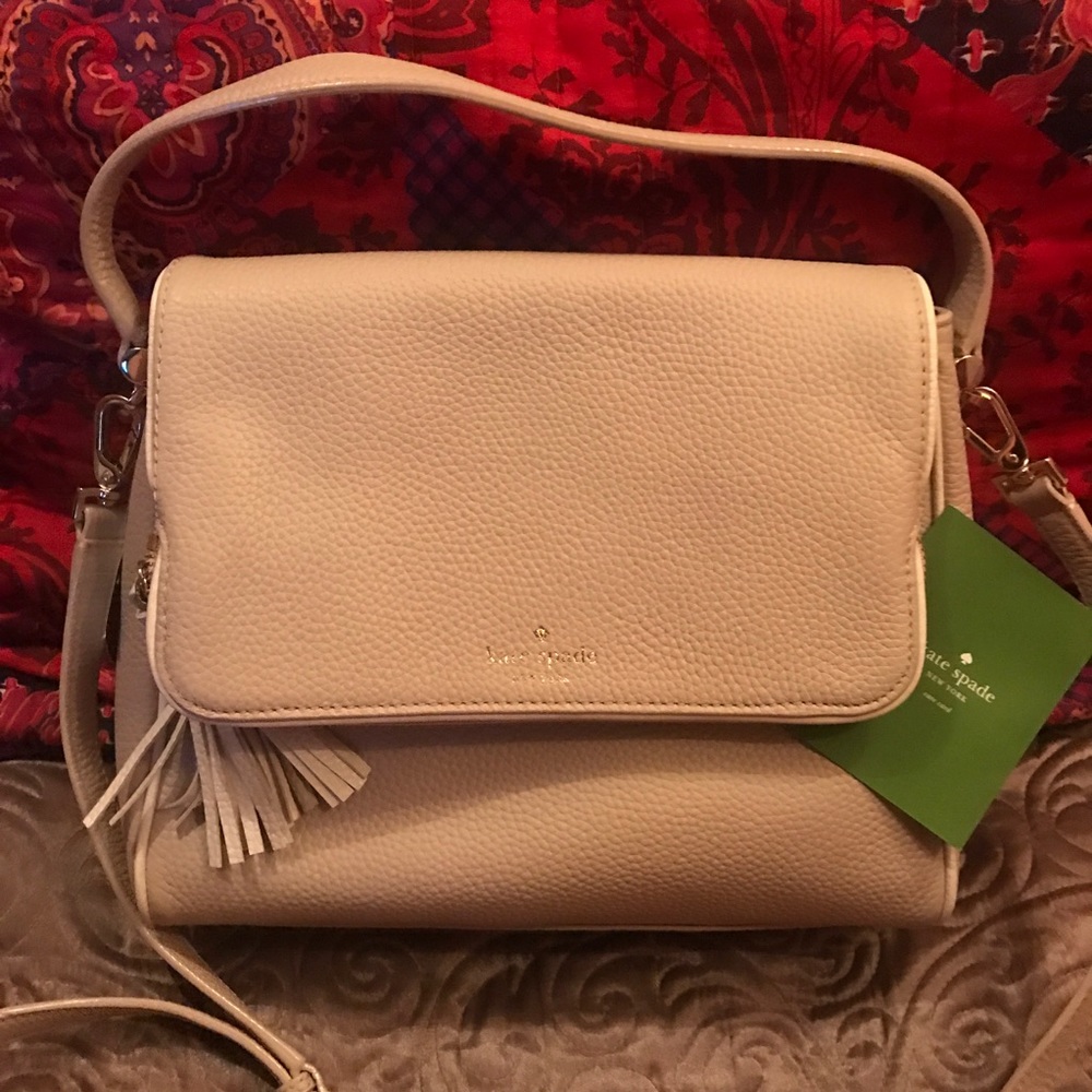 Brand New (Kate Spade Chester Street) 🌸